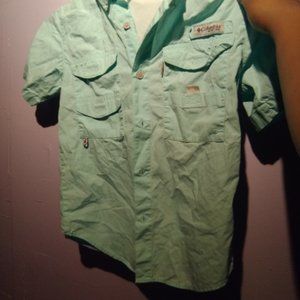 Columbia plg  shirt size m kids